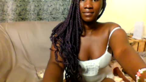 slimandthick1 online show from December 16, 8:15 pm