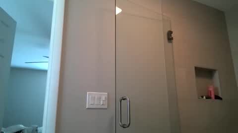 slimmmgooodiexoxo online show from January 6, 4:32 pm