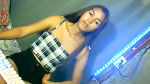 its me trexie online show from November 24, 1:40 am