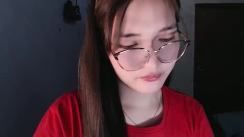 slutty_hannaxx online show from April 19, 12:21 am