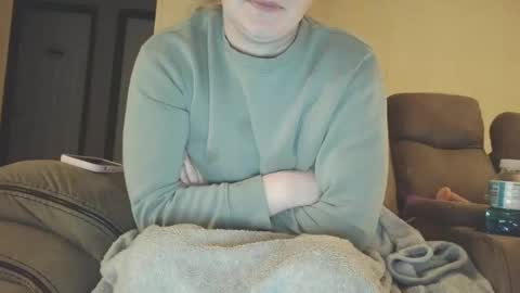 Slutty redhead3 online show from May 23, 1:37 am