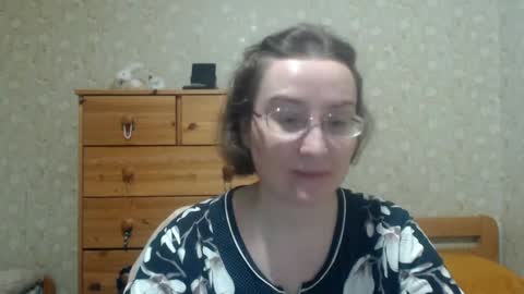 smart_rose online show from April 1, 7:33 pm