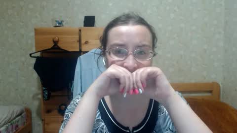 smart_rose online show from December 18, 1:43 am