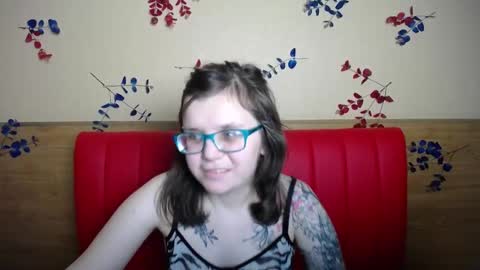 SnezhaTattoo online show from December 4, 4:32 am