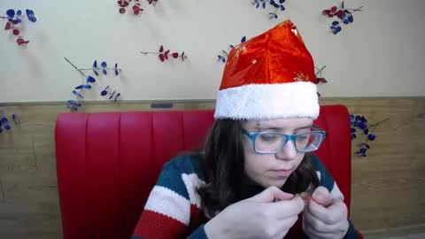 SnezhaTattoo online show from December 12, 6:10 pm