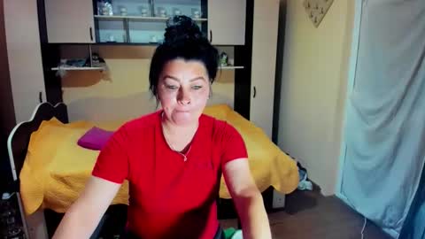Soffy online show from June 3, 5:08 am