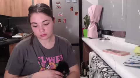 Snapshot of sofi_delightful chatting on March 5, 7:39 pm Sofi online show from March 5, 7:39 pm