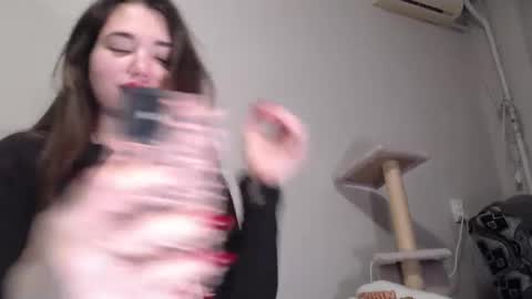 Snapshot of sofi_delightful chatting on January 9, 6:36 pm Sofi online show from January 9, 6:36 pm