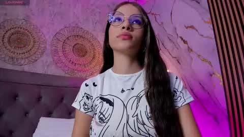 .... .          . .... online show from November 3, 8:24 pm