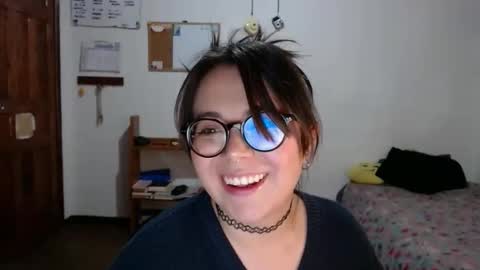 Sofi Lynch online show from February 10, 4:26 am