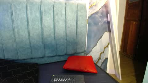 Susy online show from February 11, 4:36 am