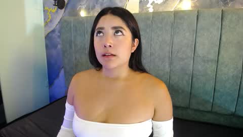 Susy online show from March 22, 9:10 pm