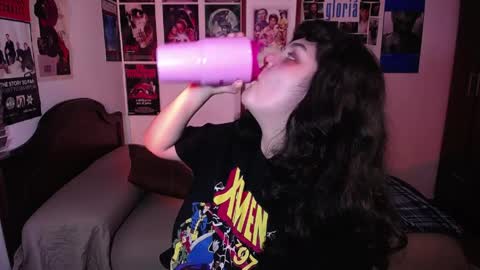 Sofi online show from April 3, 9:46 pm