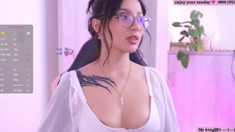 Sofi online show from May 24, 8:41 pm