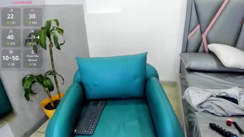 Sofa online show from January 8, 12:20 pm