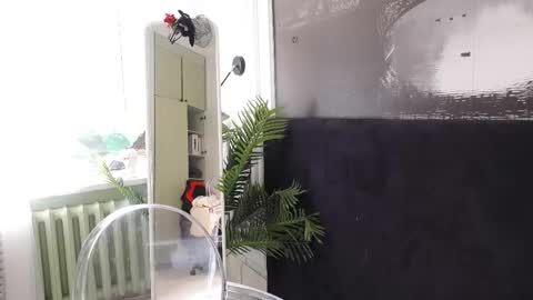 Snapshot of sofiafoster chatting on September 27, 11:28 am Sofia online show from September 27, 11:28 am