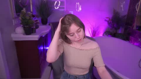 SofiaLuxuryy online show from April 19, 2:17 pm