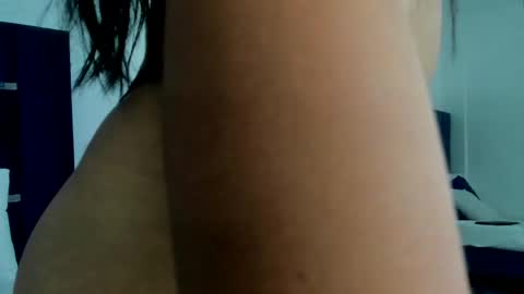 Sofia Cabrera online show from June 7, 9:43 pm