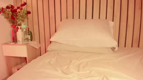 Sofie online show from September 17, 5:44 pm