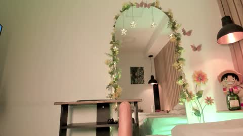 Sofie online show from February 12, 10:33 pm