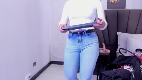      online show from November 17, 11:33 am