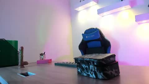 Soft  online show from June 24, 3:49 am