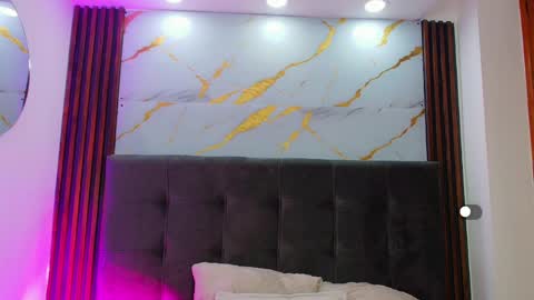 Sol Latiana online show from May 11, 2:41 pm