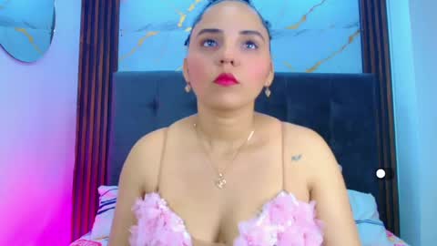 Sol Latiana online show from May 16, 12:04 pm