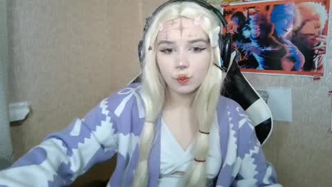 Mila online show from April 8, 4:09 pm