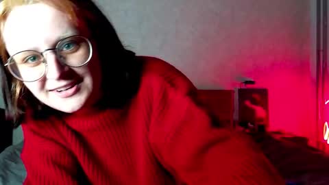 Sonya  online show from September 22, 4:05 pm