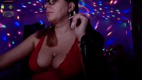 Sonia online show from January 11, 4:39 am