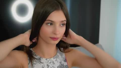 Eva 3 online show from September 18, 9:08 am