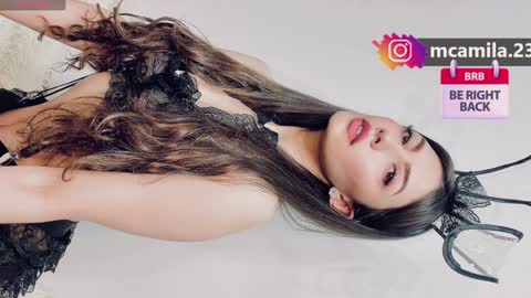  SophiI online show from December 19, 6:01 pm