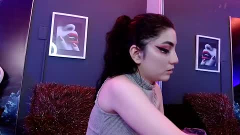 sophia hottie online show from March 4, 1:49 pm