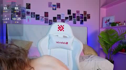 Sophia online show from April 2, 1:25 am