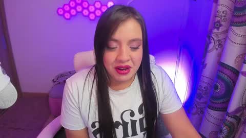 sophia_grants online show from February 8, 9:46 am
