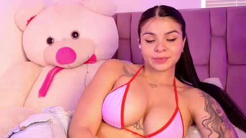 Sophia Carson online show from October 27, 10:15 pm