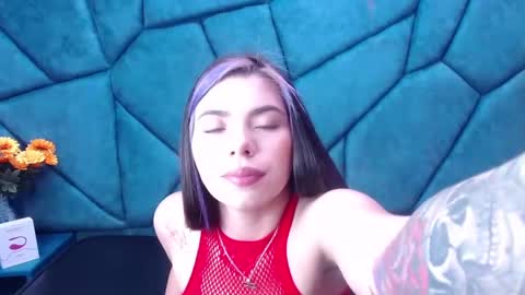 AlisonSweet02 online show from January 14, 2:40 am