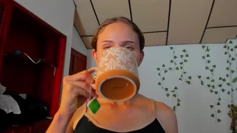 sophiamiller6 online show from March 3, 1:50 pm