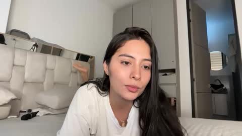 Sophie online show from April 21, 4:58 pm