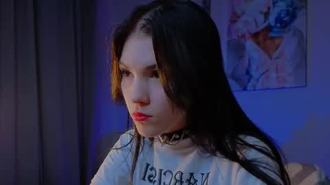 sophie_nomenal_ online show from November 13, 9:36 pm