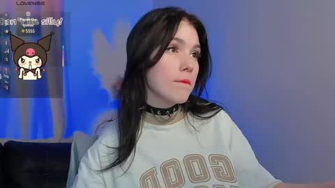 sophie_nomenal_ online show from November 19, 3:01 pm