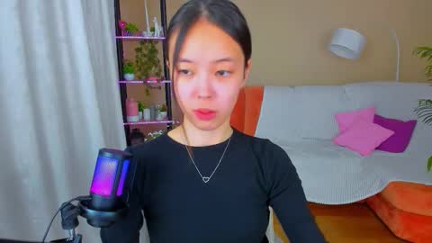 soulharmoonyy online show from September 29, 1:49 pm