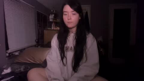 sours online show from July 22, 2:12 am