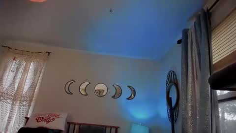 AmberSpanks online show from December 23, 12:03 am