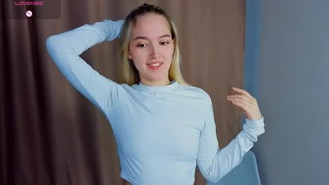 Mary online show from April 2, 3:15 am