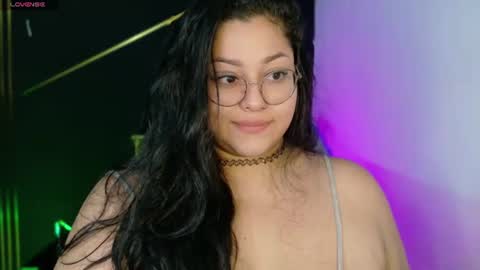 Renata Roman online show from June 19, 12:37 am