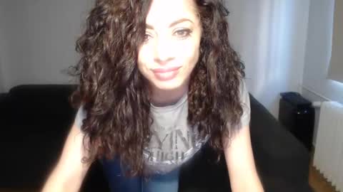 Snapshot of spoiled__doll chatting on December 12, 7:19 am Doll online show from December 12, 7:19 am