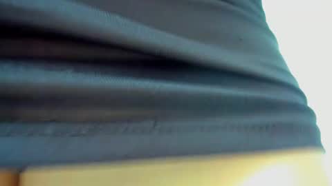 Snapshot of squirttati33 chatting on December 4, 12:14 pm Tati online show from December 4, 12:14 pm