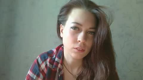 staceywellsx online show from April 13, 7:53 am